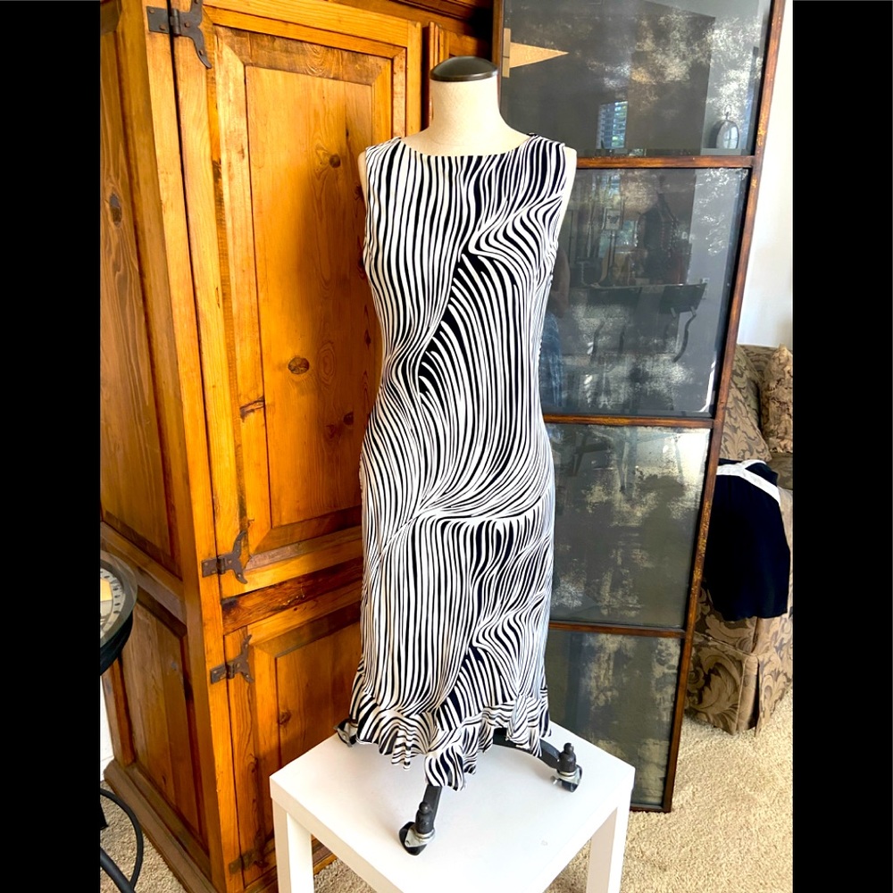 WOMEN'S Black White SWIRL Sleeveless Cocktail Dress by TESSUTO Size M